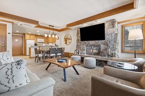 Vail Apartment | Lodge Tower 194 One Bedroom Residence