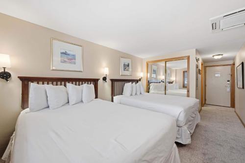 Vail Hotel | Lodge Tower 590