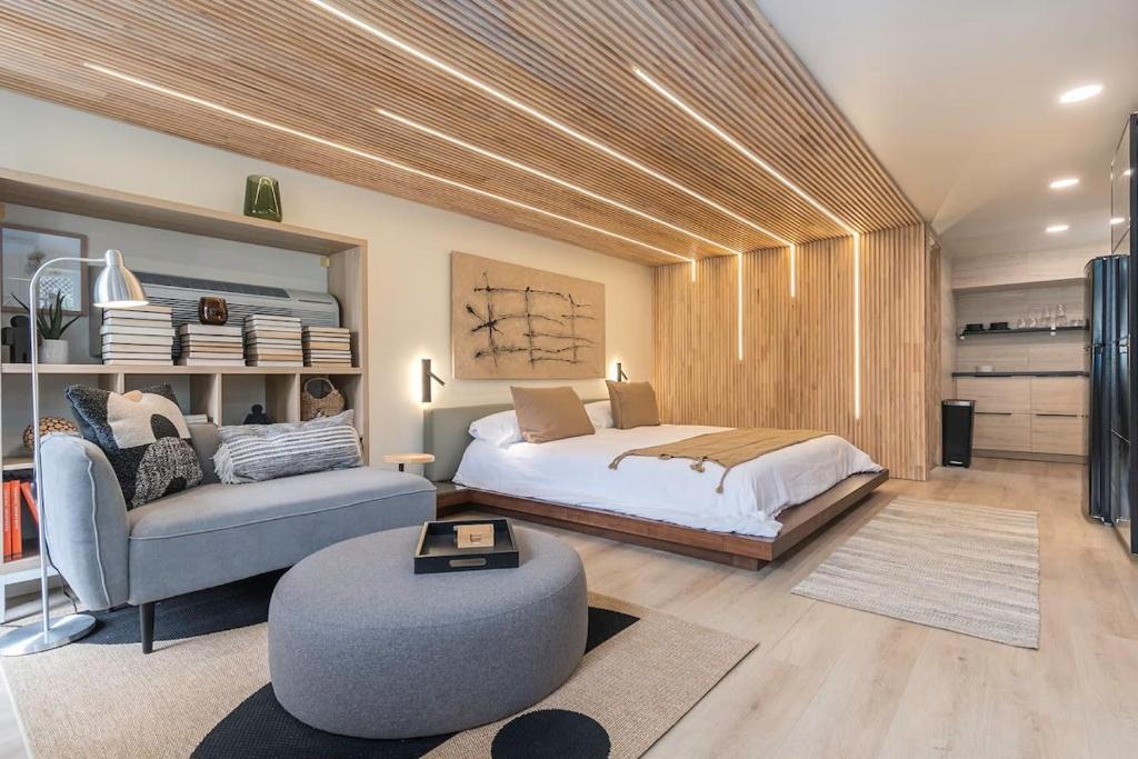 Aksarben - Elmwood Park Apartment | Lux Studio Oasis Hot Tub Cozy Heated Floors