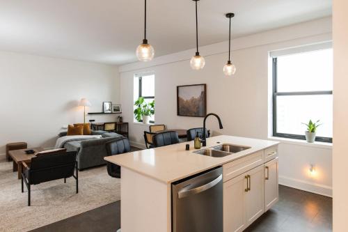 East Town Apartment | Luxury Downtown Apt with Parking, Gym, and Lap Pool · Sleeps 4-5