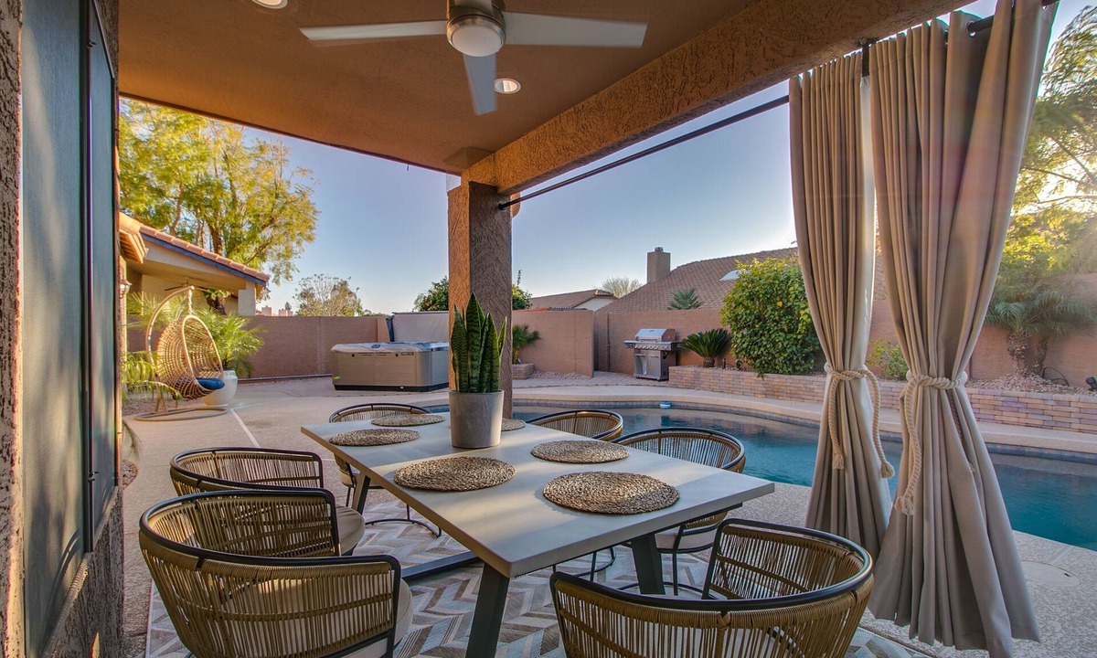 Paradise Park Vista House | Luxury Scottsdale Paradise in Amazing location!