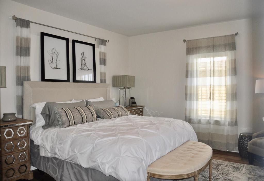 Rapid City Apartment | Luxury Studio w KIT DT RC 30 mins fm Mt. Rushmore