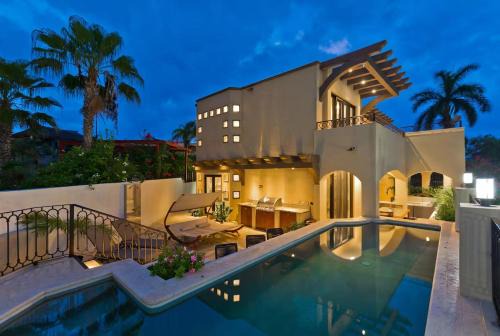 Cabo Bello Villa | Marbella Lane Coastal Elegance Villa with Pool