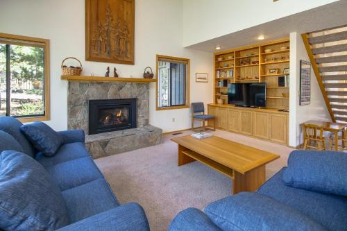 Deer Park House | Maury Mountain 36 home
