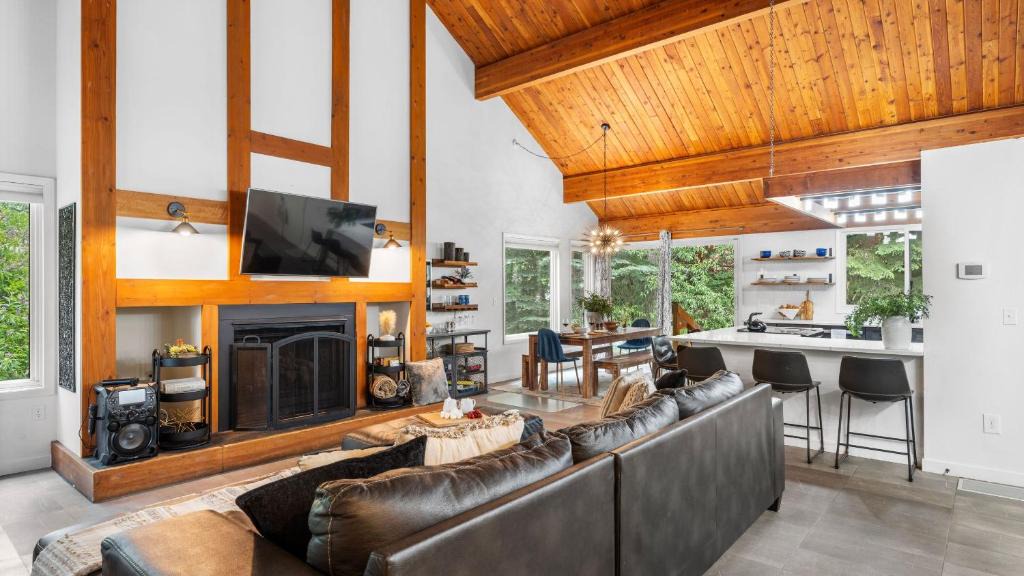 Vail House | Maxwell by AvantStay
