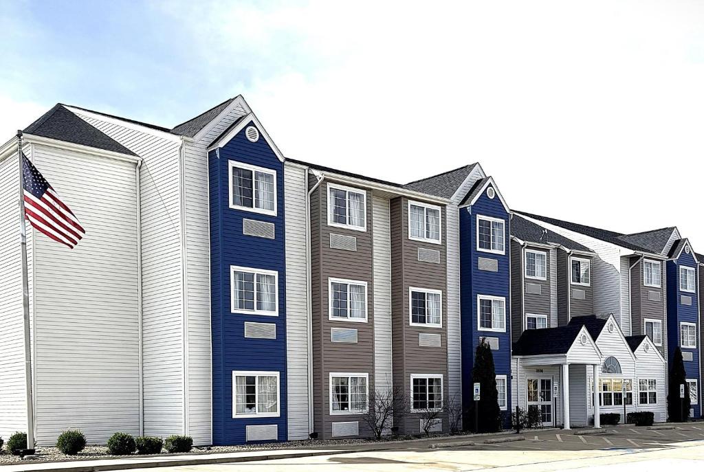 Springfield Hotel | Microtel Inn & Suites by Wyndham Springfield