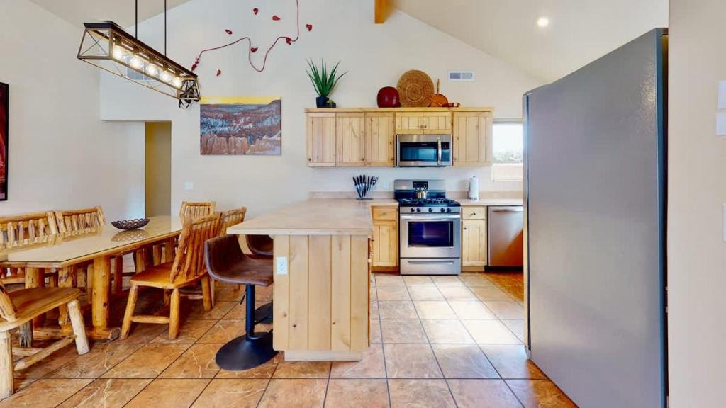 Moab South Valley House | Moab Adventure #V3