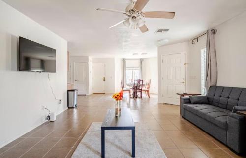 Tucson House | Modern and Cozy Villa in Tucson