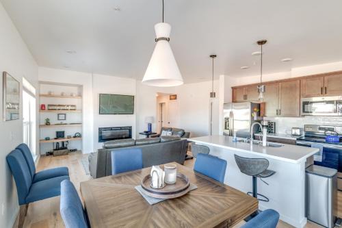 Bozeman House | Modern Bozeman Condo w/Balcony & Mountain Views!