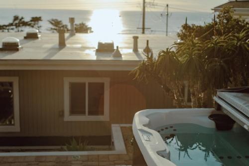 Cayucos House | Modern Cayucos Bungalow - Ocean Views and Hot Tub