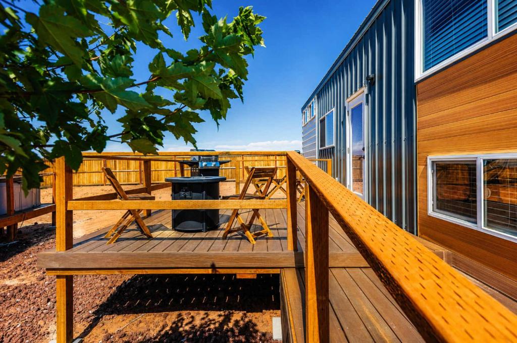 Apple Valley House | modern home with private hot tub