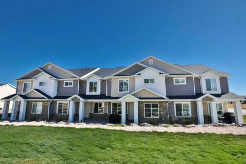 Garden City House | Modern Lake Retreat just Steps to Marina and Adventure