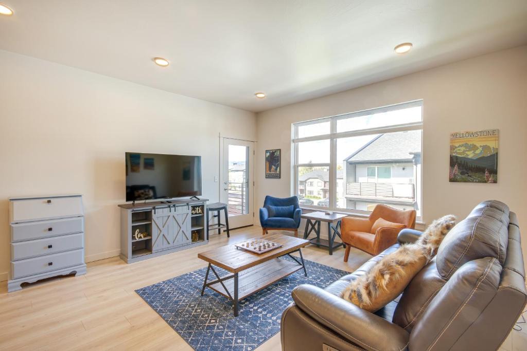 Livingston House | Modern Livingston Condo Near Yellowstone River!