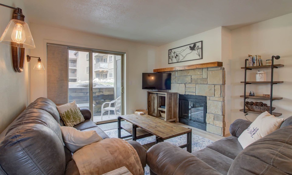 Steamboat Springs Condo | Modern Mt Getaway | 1BR Condo at Shadow Run!