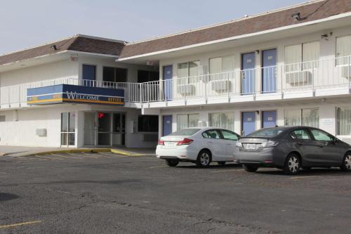 Goodland Hotel | Motel 6-Goodland, KS