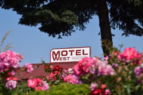 Orchard District Hotel | Motel West
