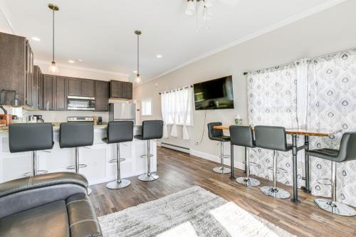 Anaconda House | Mountain-View Anaconda Home w/Gas Grill!