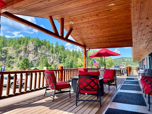Rapid City Cabin | Mountain View Lodge & Cabins