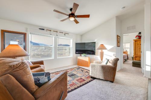 Kingman House | Mtn Views, 15 Mi to Dtwn Kingman: Family Home!