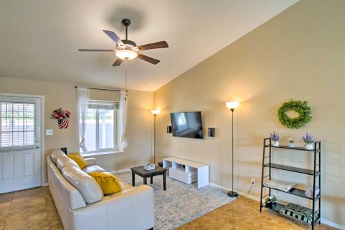 Meadows House | Near Golf & Entertainment! Gilbert Family Getaway