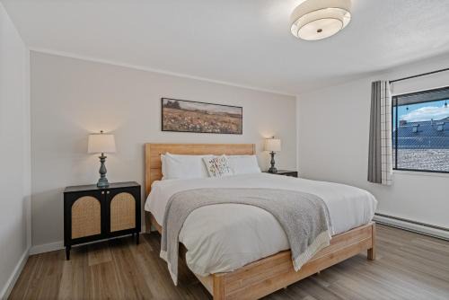 West Yellowstone House | New! 1 minute away from the entrance Wild Flower