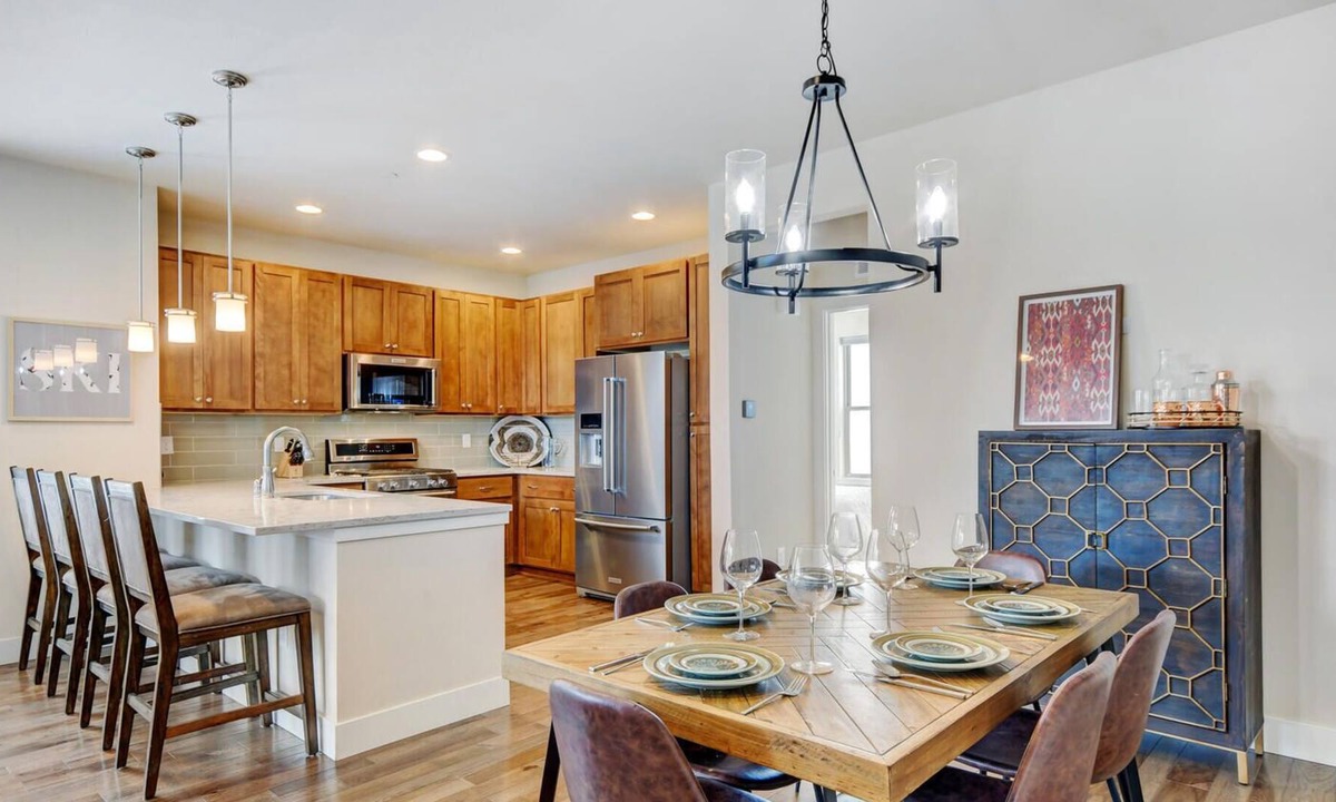 Rendezvous House | New Luxury Mountain Villa 110 With Great Views - $500 FREE Activities & Equipment Rentals Daily