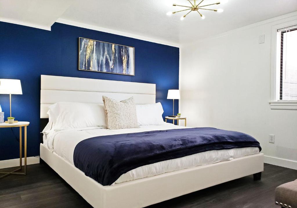 Southeast Boise Apartment | New on Bsu Campus 3 beds Fully Remodeled