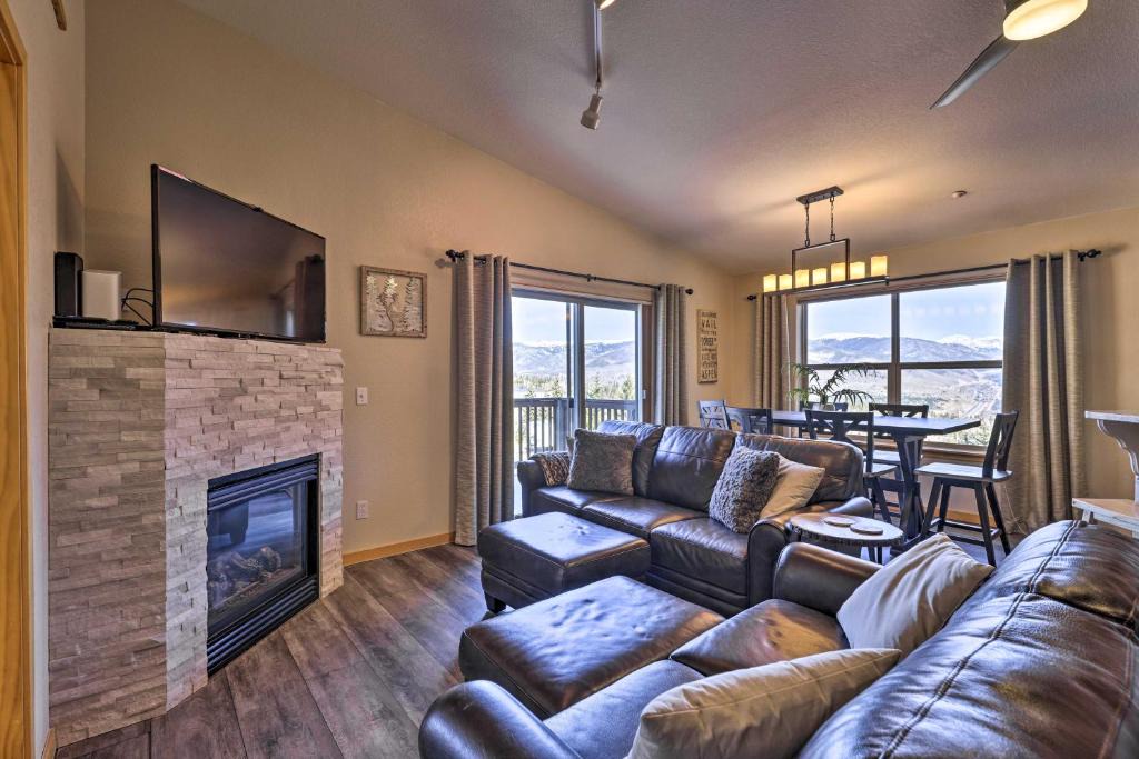 Wildernest House | Newly Remodeled Mtn-View Condo in Silverthorne