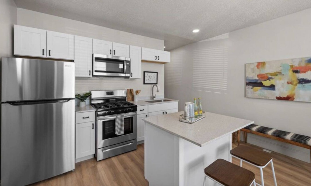 Central City House | Newly Renovated Home near Downtown SLC. *Comfy King Bed*