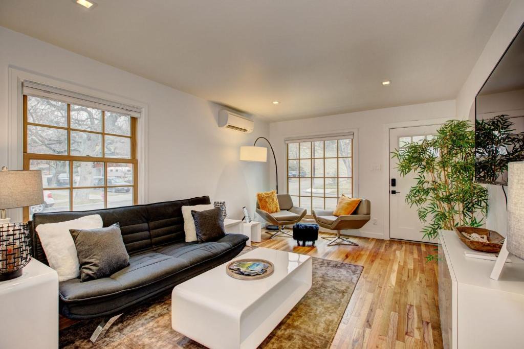 North End Apartment | North End Bungalow 1921
