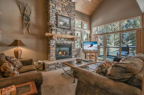 Keystone House | Northstar 1964 by SummitCove Lodging