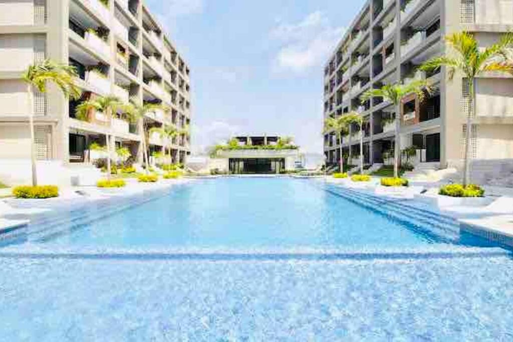 Nuevo Vallarta Apartment | Nuevo Vallarta, Apartment pool and jacuzzi, IYARI