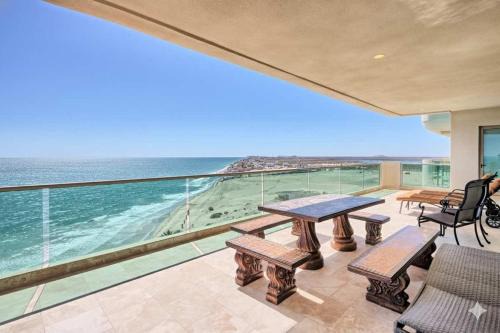 Las Conchas House | Ocean Wrap Around Oceanfront Balcony at Tessoro