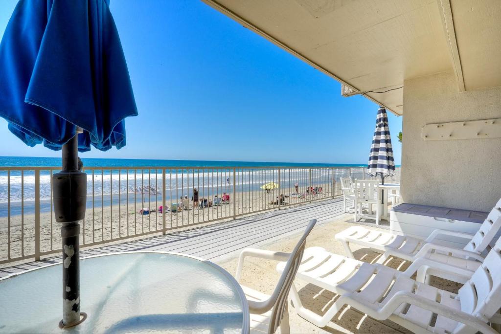 Carlsbad Village Apartment | Oceanfront 2BR - Private Patio - Steps to Beach