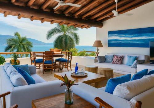 Ixtapa Villa | Oceanfront Villa w Private Jacuzzi & Club Access