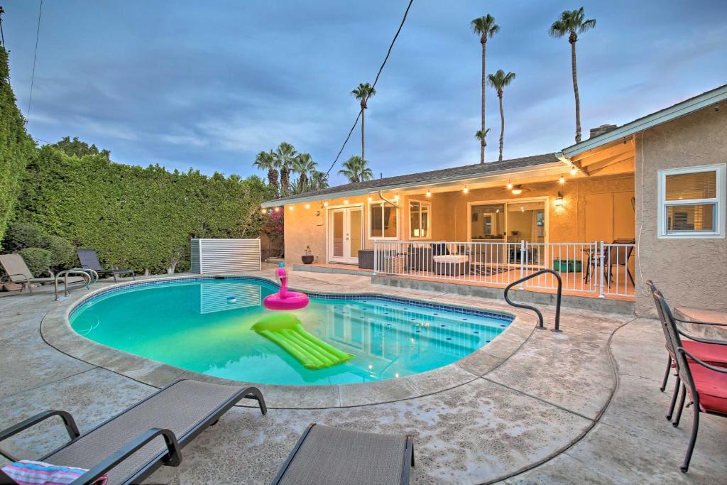 Palm Desert House | Palm Desert Abode: Pool, Walk to El Paseo District