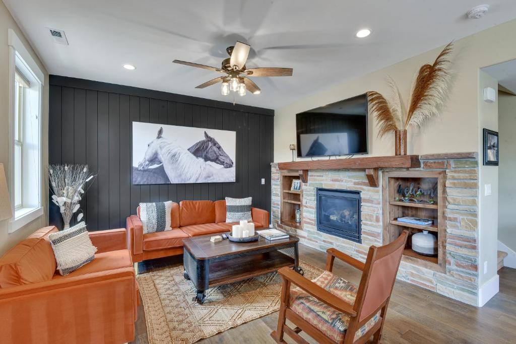 Park City House | Park City Vacation Corner Unit w/Private Hot Tub