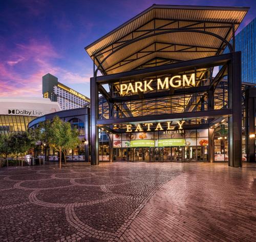 Las Vegas Strip Resort | Park MGM Las Vegas