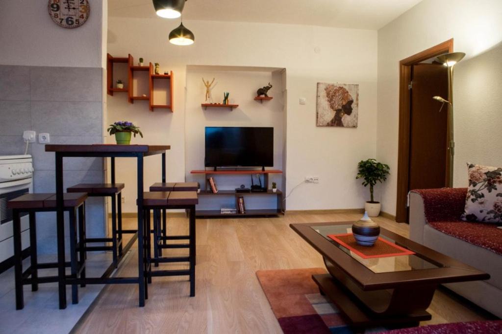 Downtown Apartment | Peaceful City Center