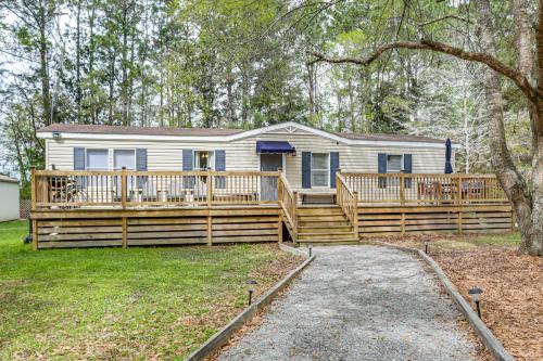 Covington House | Peaceful Louisiana Escape: Fire Pit + Yard!