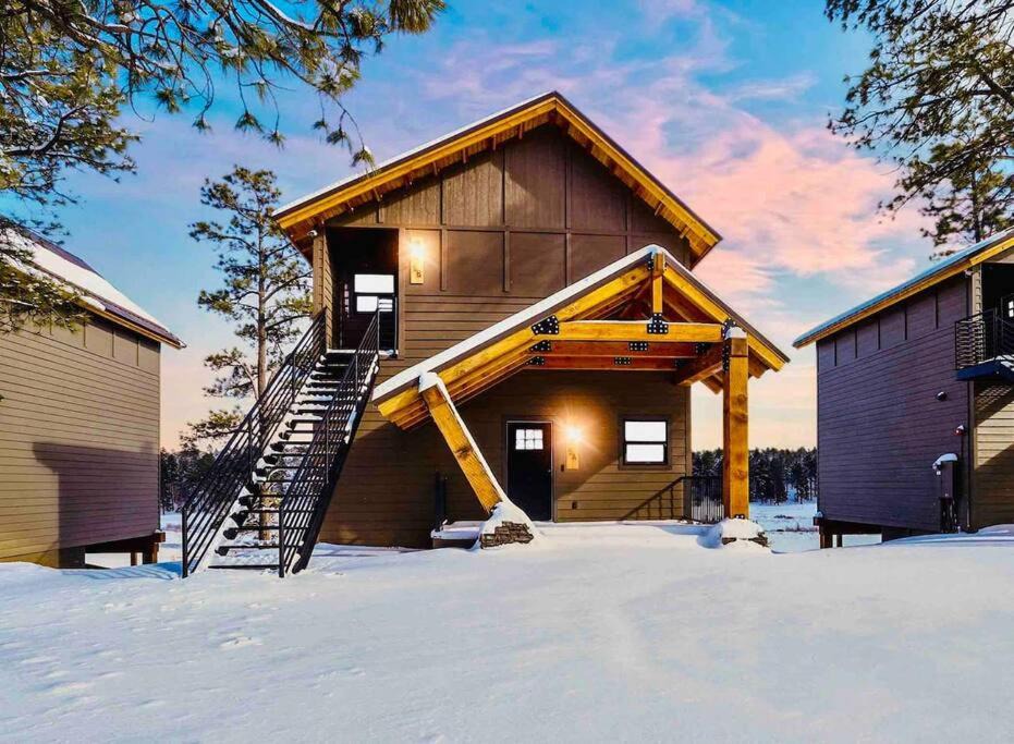 Show Low Villa | Penthouse Suite at Meadow View!