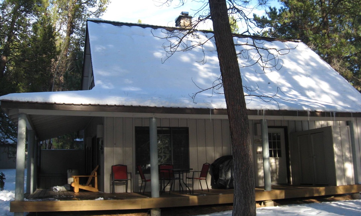 Sunriver Cabin | Pet Friendly Circle 4 Cabin And People Friendly As Well