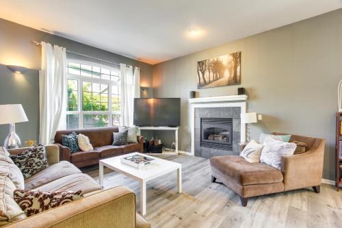 Springfield House | Pet-Friendly Home w/Yard, 2 Mi to Autzen Stadium