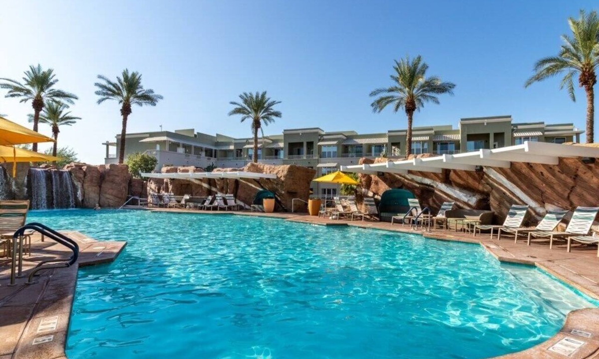 Desert Ridge Condo | Phoenix | Golf Retreat | Pool & Spa | 2BR Villa
