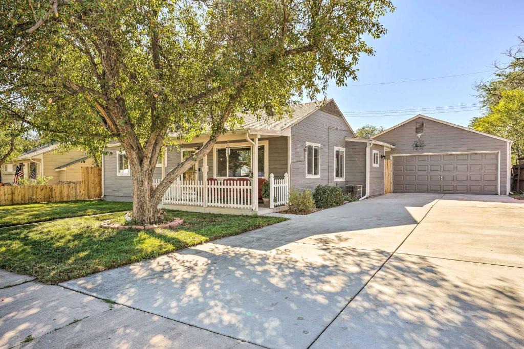 Central Colorado Springs House | Picturesque Colorado Springs Vacation Home!