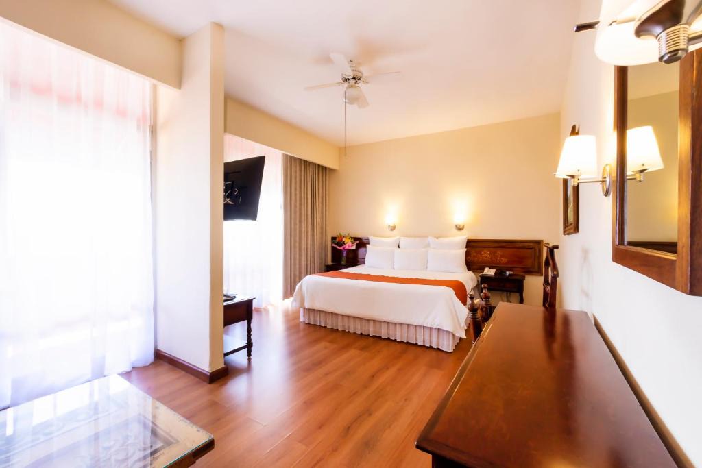 Centro Hotel | Plaza Uruapan Hotel