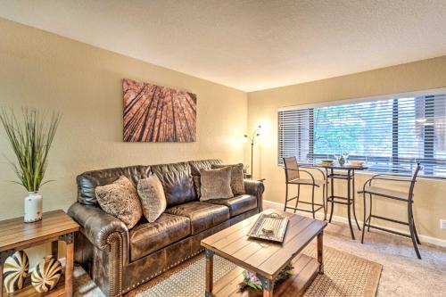 Oak Creek House | Pool Access & Private Deck: Condo in Sedona