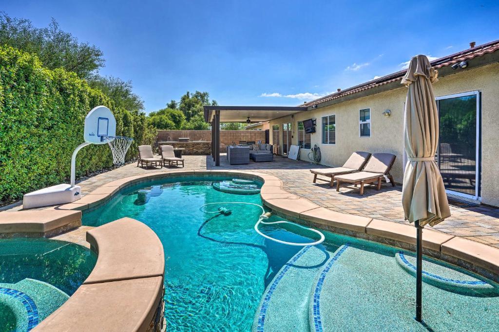 Indio House | Pool & Game Room: Pet-Friendly Indio Retreat