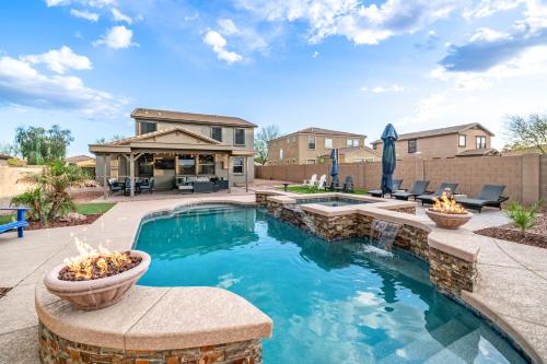 Estrella Mountain Ranch House | Pool & Patio: Family-Friendly Goodyear Home!