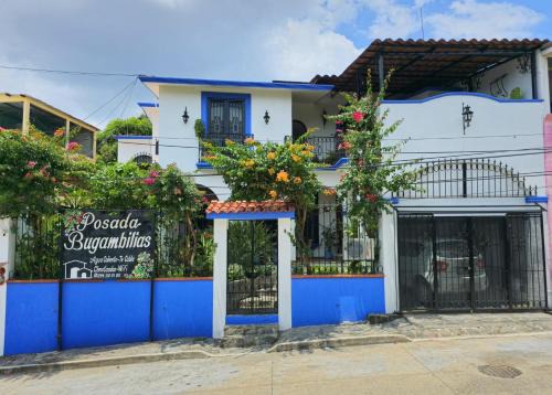 Catemaco Hotel | Posada Bugambilias
